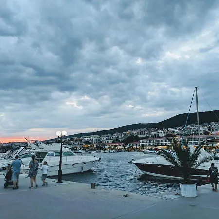 Apartment Vista Mare *