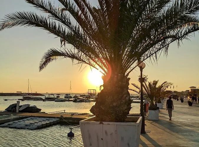 Апартаменти Vista Mare